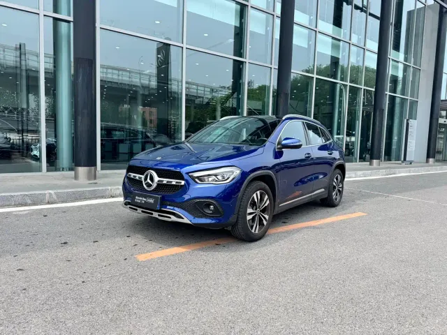 Фотография автомобиля — Mercedes-Benz GLA-Class