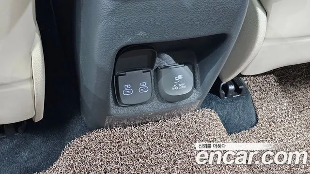 Genesis GV80 — Фото автомобиля 30