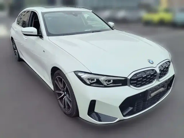 BMW 3 Series — Фото автомобиля 5
