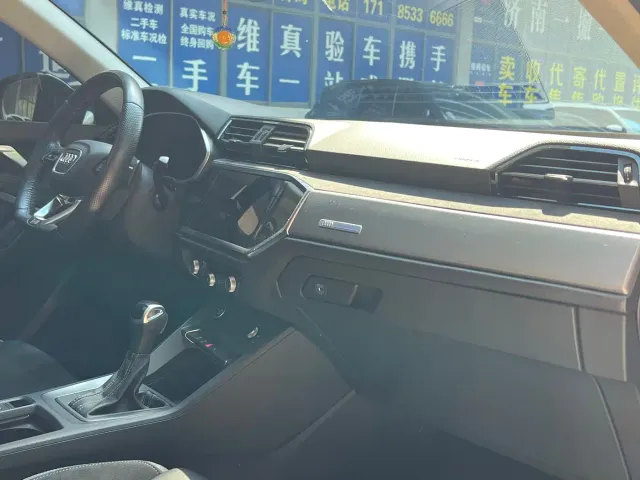 Audi Q3 Sportback — Фото автомобиля 14