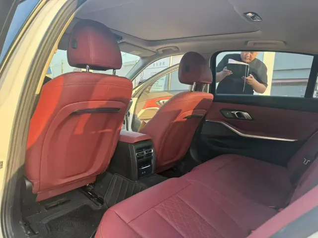 BMW 3 Series — Фото автомобиля 4