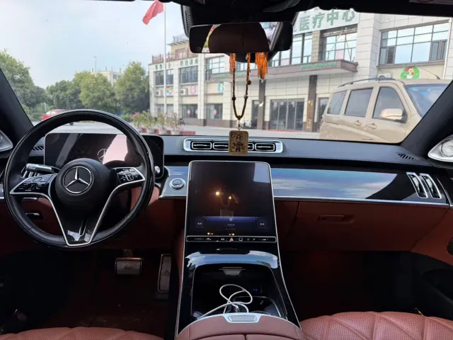 Mercedes-Benz Maybach S-Class — Фото автомобиля 7