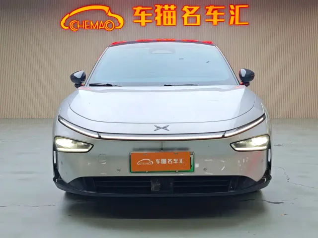 Xpeng P7+ — Фото автомобиля 3