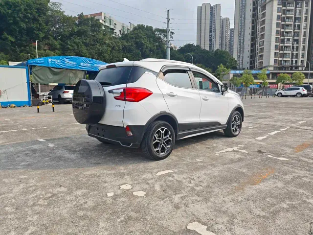 BYD Yuan Pro 2021 Lifetime Love Edition — Фото автомобиля 7