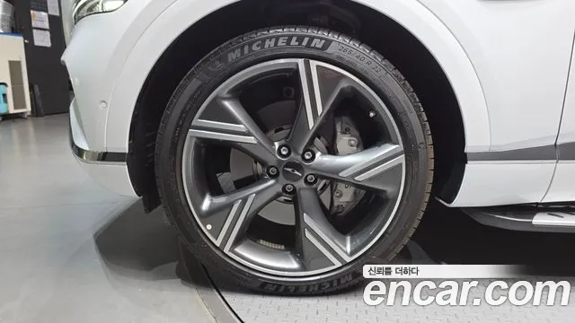 Genesis GV80 — Фото автомобиля 5