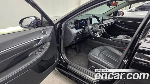 Hyundai Sonata — Фото автомобиля 15