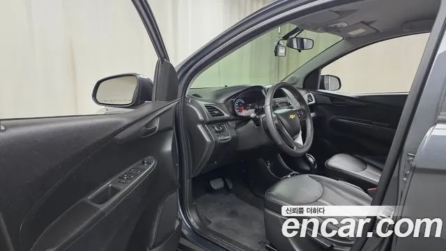 Chevrolet Spark — Фото автомобиля 10