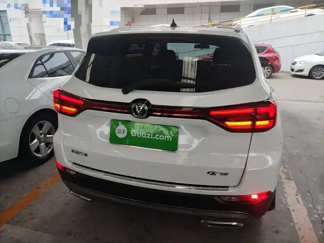 Changan CS75 — Фото автомобиля 5