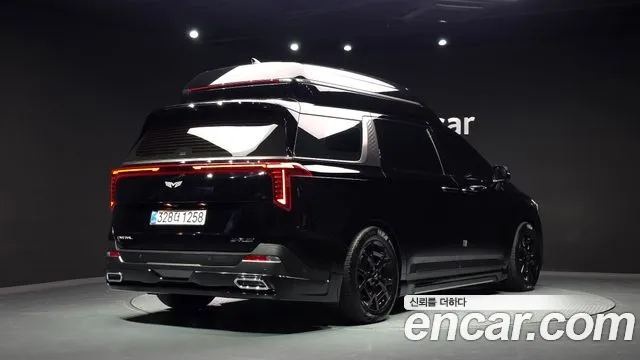 Kia Canival Новый Carnival 4 поколение Бензин 9 мест Hi-Limousine (Спецкузов) — Фото автомобиля 2