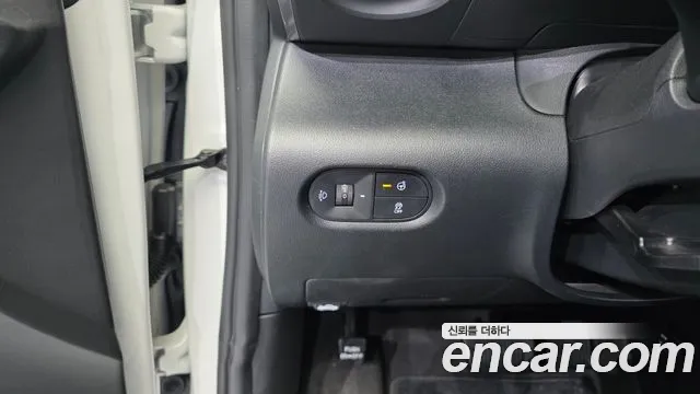 Hyundai Casper Casper Essential — Фото автомобиля 13