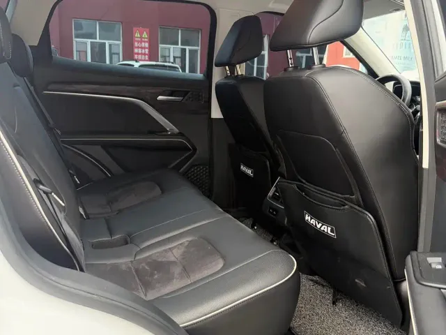 Haval H6 — Фото автомобиля 10