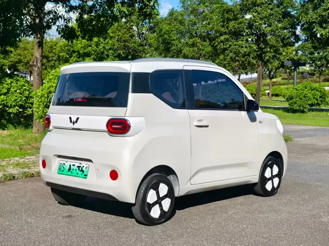 Wuling Hongguang Mini EV — Фото автомобиля 2