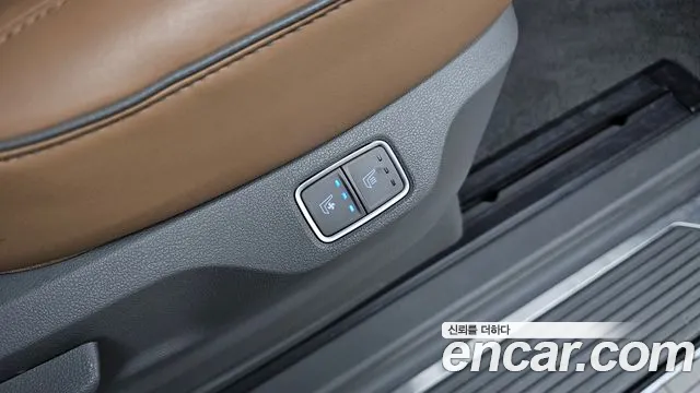 Hyundai Staria Staria Lounge 9 мест — Фото автомобиля 19