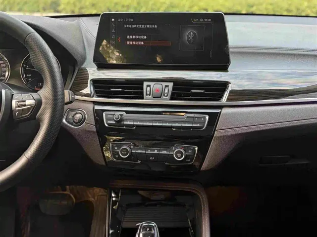 BMW X1 — Фото автомобиля 10