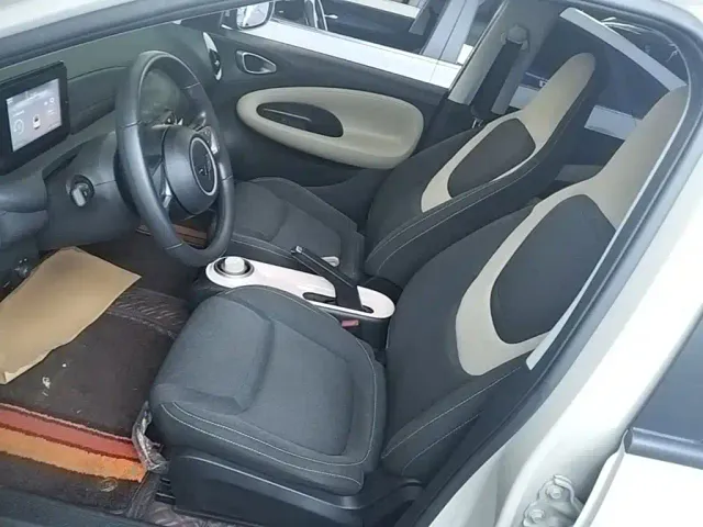 Wuling Bingo — Фото автомобиля 14