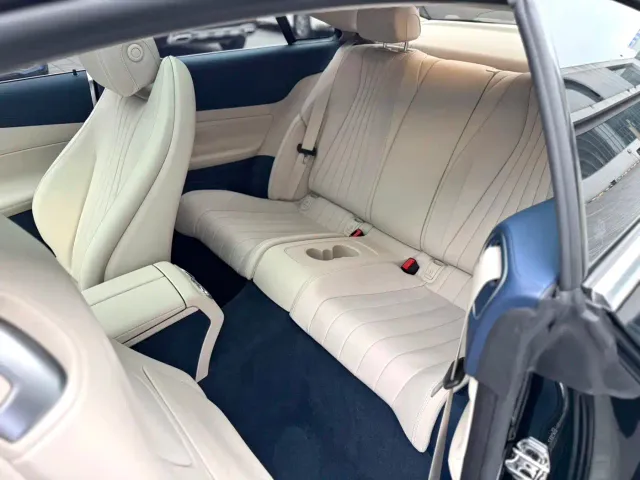 Mercedes-Benz E-Class — Фото автомобиля 6