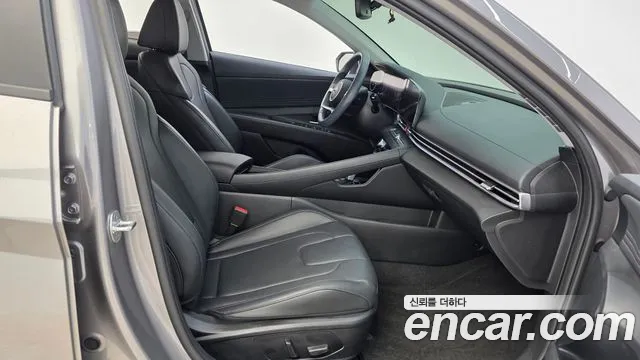 Hyundai AVANTE Modern — Фото автомобиля 26