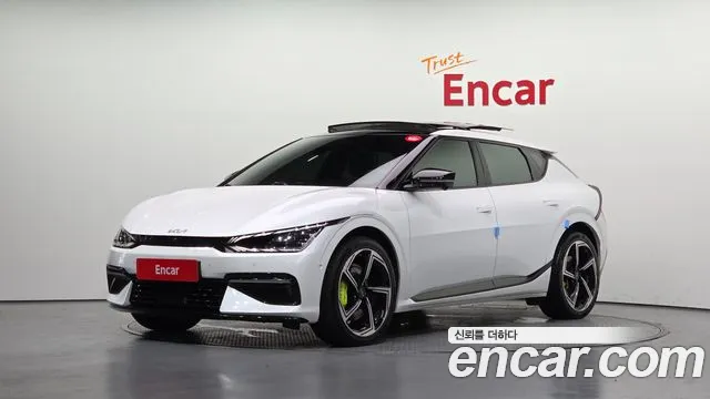 Kia EV6 — Фото автомобиля 9