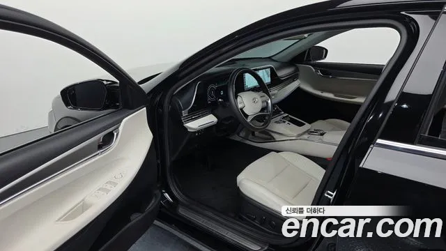 Hyundai Grandeur Grandeur (New) — Фото автомобиля 10