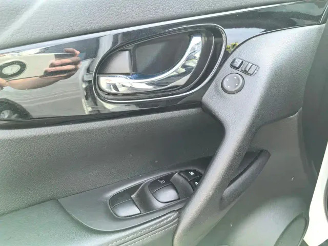 Nissan X-Trail — Фото автомобиля 9
