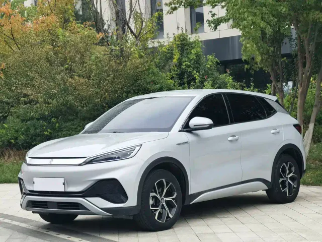 Фотография автомобиля — BYD Yuan PLUS