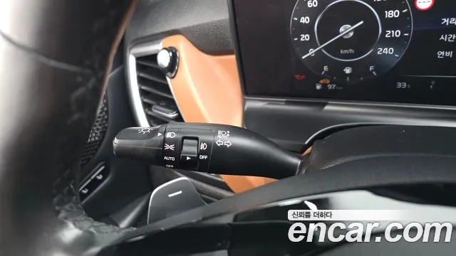 Kia Seltos Бензин 1.6 турбо 2WD — Фото автомобиля 17