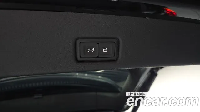 Audi Q5 40 TFSI quattro S Line — Фото автомобиля 19