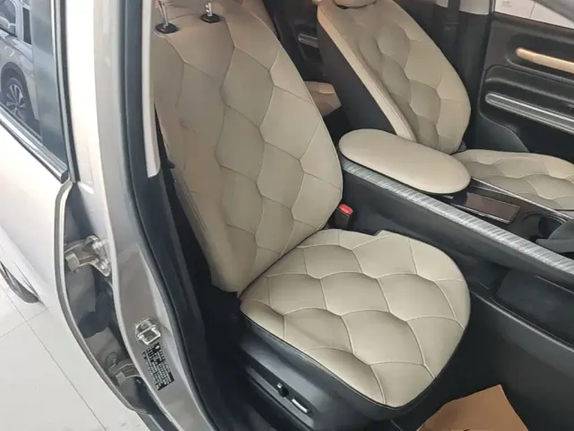 Baojun Baojun Cloud 2023 460 Max — Фото автомобиля 24