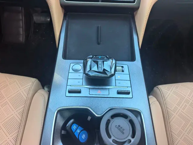 BYD Song L DM-i — Фото автомобиля 11