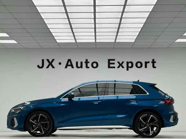 Audi A3 — Фото автомобиля 4