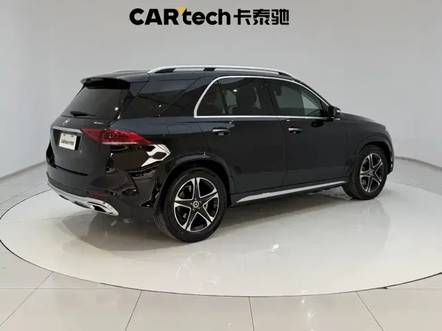 Mercedes-Benz GLE-Class — Фото автомобиля 5