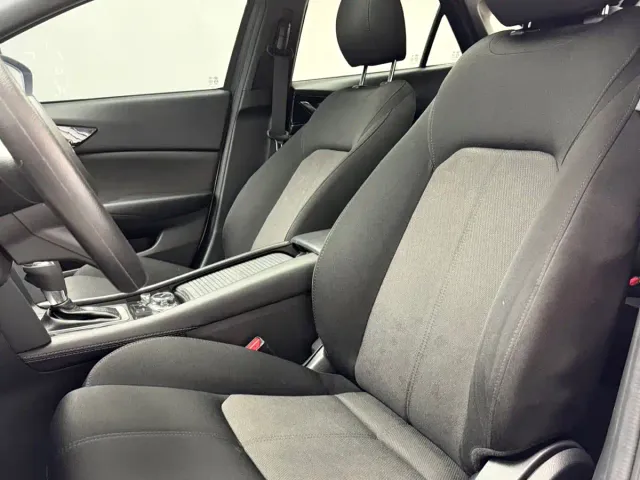 Mazda CX-4 — Фото автомобиля 12