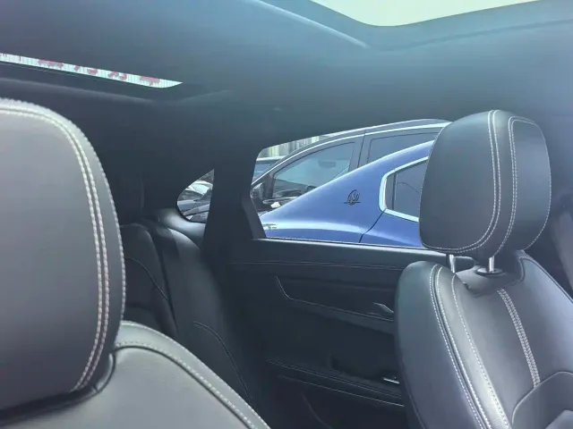 Jaguar Jaguar XFL 2022 XFL 2.0T P250 2WD Premium Luxury — Фото автомобиля 11