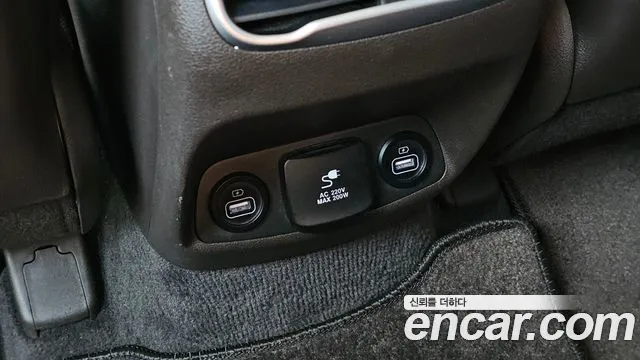 Hyundai Santa Fe Santa Fe (New) — Фото автомобиля 28