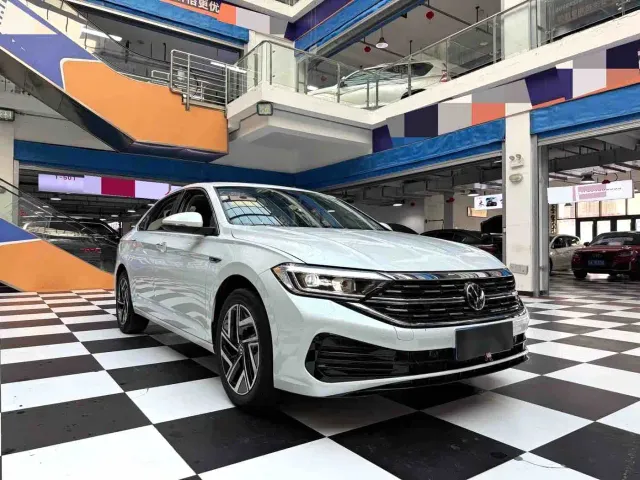 Volkswagen Sagitar — Фото автомобиля 3