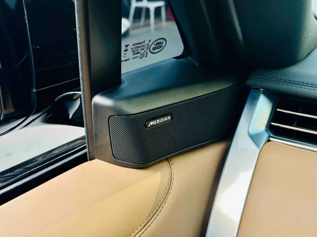 Land Rover Range Rover — Фото автомобиля 14