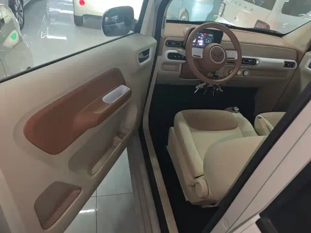 Wuling Hongguang Mini EV — Фото автомобиля 15
