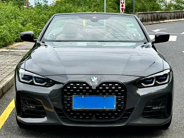 BMW BMW 4 Series 2023 425i Convertible M Sport Shadowline Package — Фото автомобиля 2