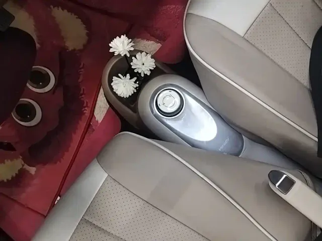 Wuling Hongguang Mini EV — Фото автомобиля 13