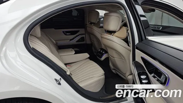 Mercedes-Benz S-Class S-класс W223 — Фото автомобиля 12
