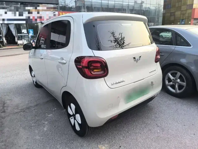 Wuling Hongguang Mini EV — Фото автомобиля 4