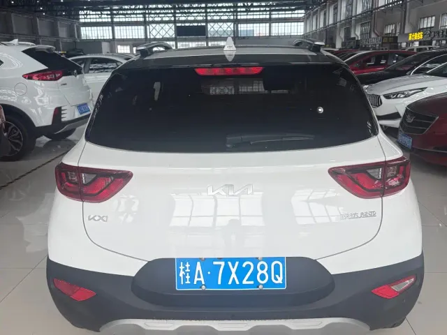 Kia KX1 — Фото автомобиля 4
