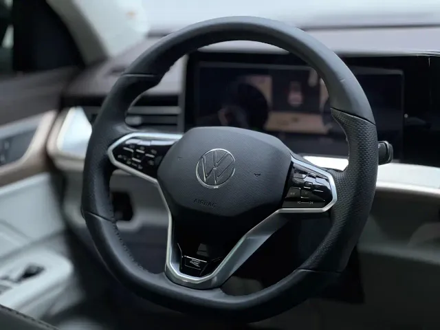 Volkswagen Talagon — Фото автомобиля 7