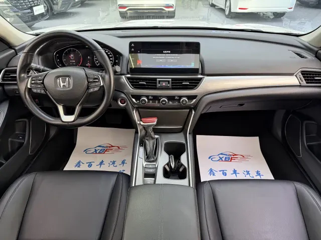 Honda Accord — Фото автомобиля 5