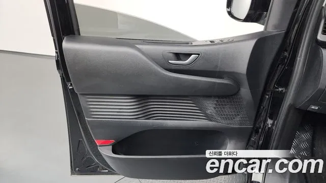 Hyundai Staria Staria Tourer 9 мест — Фото автомобиля 21
