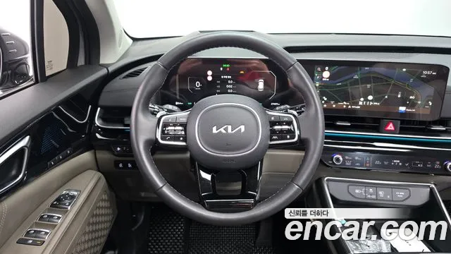 Kia Carnival Generation 4 — Фото автомобиля 18