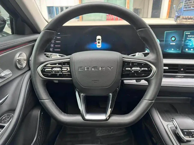 Chery Arrizo 8 — Фото автомобиля 14