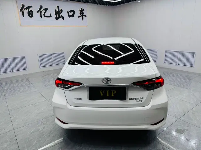 Toyota Corolla — Фото автомобиля 5
