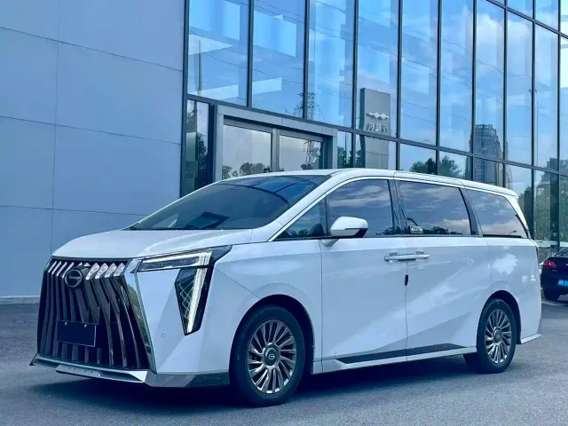 Фотография автомобиля — GAC Trumpchi M8