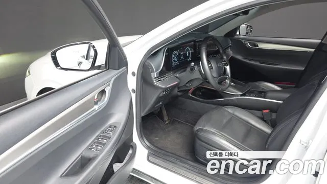 Hyundai Grandeur Grandeur (New) — Фото автомобиля 10